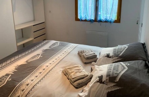 Vailly Apartment | Beautiful vailly apartment