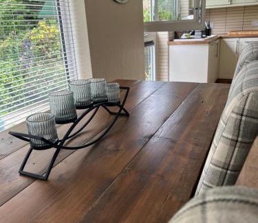 Bracknell House | Beautiful very large double bedroom