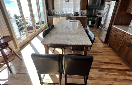 Fair Haven House | Beautiful View On Lake Saint Clair