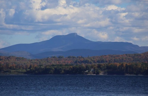 Willsboro House | Beautiful Views from this Spacious 5 Bedroom Home