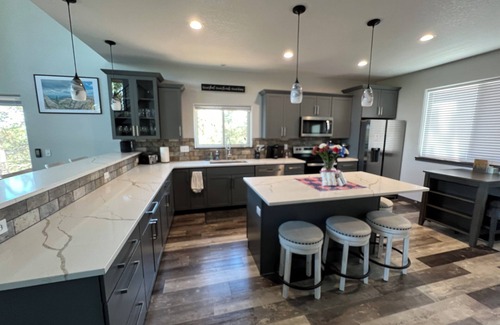 Hermosa Cabin | Beautiful Views & Private Hot Tub