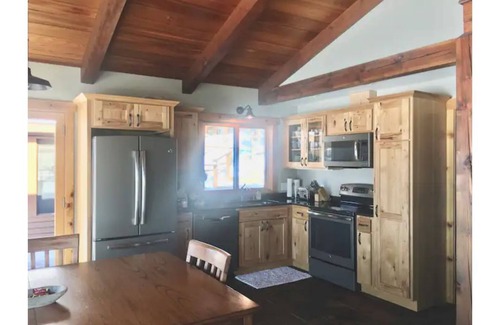 Amery Cabin | Beautiful Views, Quiet Bay on Bear Trap Lake