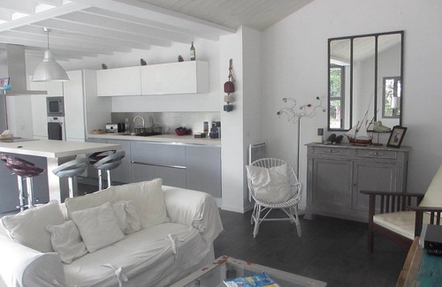 Pyla-sur-Mer Villa | Beautiful villa Pylataise, 6/8 people, terrace and garden, near beaches