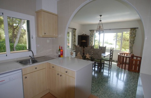 Sant Tomas Villa | Beautiful Villa, private pool, 5 min walk to beach/local amenities, 4 bathrooms