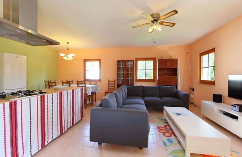 Balatonudvari House | Beautiful villa for 8 guests with A/C, WIFI and TV
