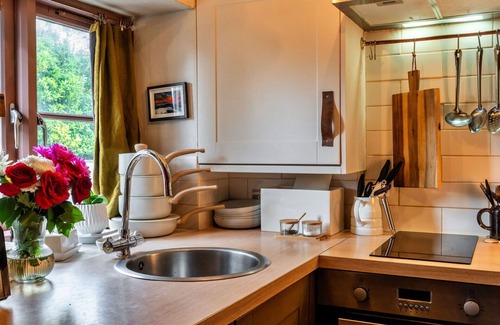 The Lizard House | Beautiful villa for 2 people with WIFI, pets allowed and parking