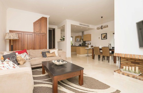Arcos de la Frontera House | Beautiful villa for 4 guests with A/C, pool, WIFI, TV, terrace and parking