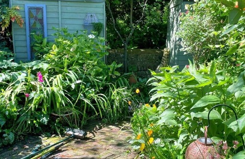 Lewes House | Beautiful villa for 4 guests with WIFI and parking