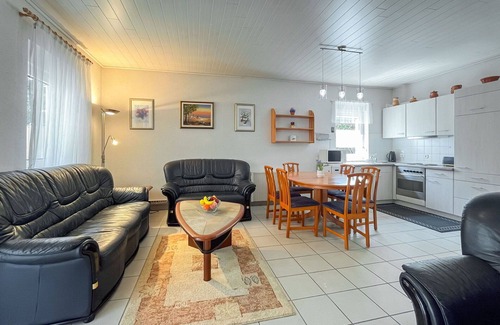 Fonyodliget House | Beautiful villa for 7 people with WIFI, TV, patio and parking