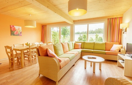 Nohfelden House | Beautiful villa for 8 people with WIFI, pool, TV, terrace and parking