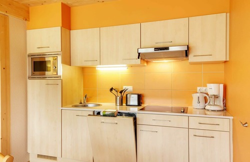 Nohfelden House | Beautiful villa for 8 people with WIFI, pool, TV, terrace and parking