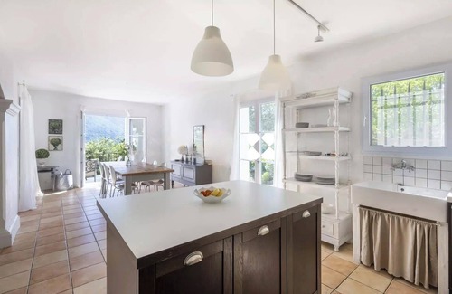 Le Bar-sur-Loup Villa | Beautiful Villa With Wonderful Views