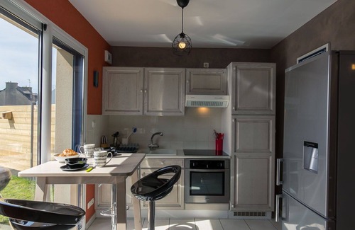 Ploudalmezeau House | Beautiful villa for 4 people with WIFI, TV, terrace, pets allowed and parking