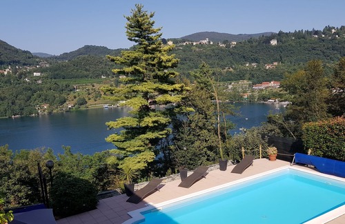 Orta San Giulio Villa | Beautiful Villa with swimming pool