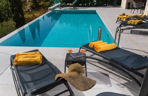 Orasac Villa | Beautiful Villa Leda