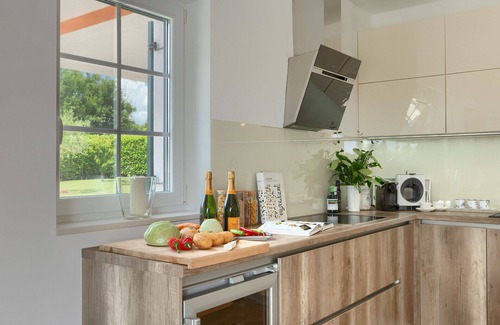 Tinjan Villa | Beautiful Villa Village with tennis court in Tinj