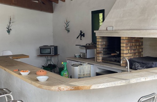 Ascain Villa | Beautiful villa with heated pool set in 1 hectare of wooded parkland