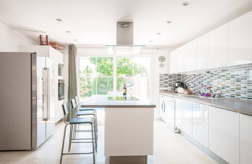 Urbanizacion Costabella Villa | BEAUTIFUL VILLA WITH PRIVATE POOL, GARDEN NEAR THE BEACH, HEATED POOL