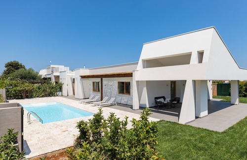 Polignano a Mare Villa | Beautiful villa with private pool 1 km from the sea of Polignano