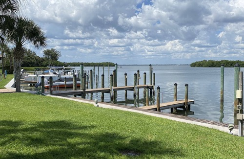 Longboat Key Condo | BEAUTIFUL WATERFRONT CONDO AVAILABLE FOR SUMMER 2023
