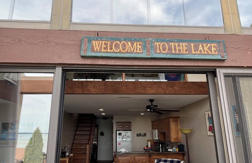 Port Clinton Condo | Beautiful Waterfront Condo with water views of Lake Erie Islands.