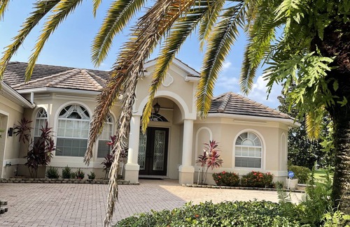 White Marsh House | Beautiful waterfront home in quiet neighborhood 10min drive to beach!