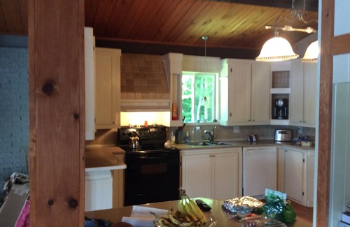 Amherst Cottage | Beautiful Waterfront Four Season Cottage Near Tremblant CITQ #305626