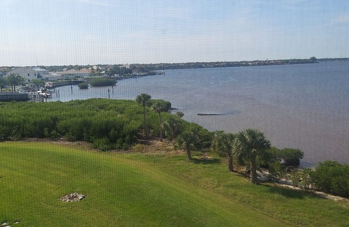 Bradenton Condo | Beautiful Waterfront Condo in Gated Community