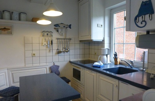 Loog House | Beautiful, well split house right on the dunes, mudflats view, garden