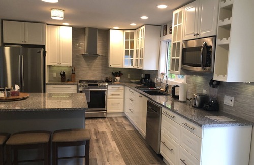 Central Okanagan House | Beautiful West Kelowna Home with saltwater pool and breathtaking view