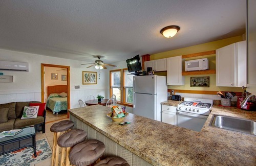 Frisco Apartment | Beautiful wooded lot.Two minutes from the Atlantic Ocean and Pamlico Sound.