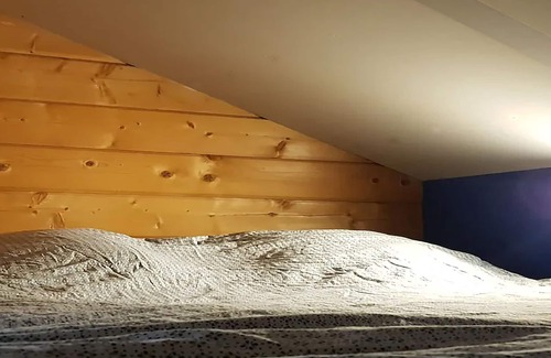 Boucau House | Beautiful wooden house with large swimming pool.