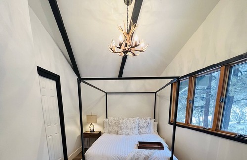 Wrightwood Ski Chalet | Beautiful Wrightwood Chalet