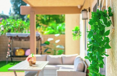 Hacienda Heights House | Beautiful yard 7 rooms 4 bathrooms Near Disneyland & Hollywood