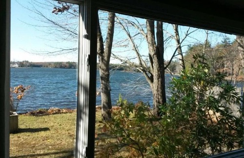 Manchester Cottage | Beautiful Year-Round West Facing Cottage on Maine Lake with Dock