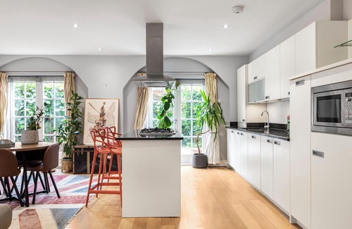 De Beauvoir Apartment | Beautiful2 bedroom period Debeauvoir Home