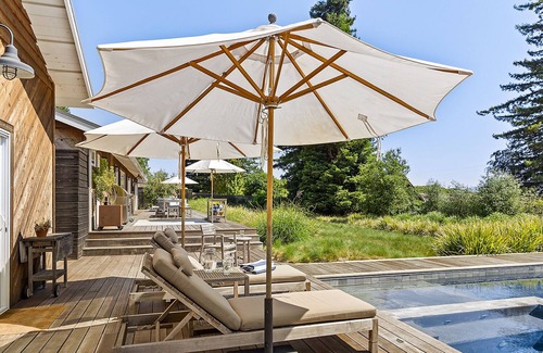 Freestone Villa | Beautifully Appointed MCM Home in Wine Country, Pool, Hot Tub, Gas Firepit