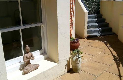 Folkestone Apartment | Beautifully appointed, period seaside apartment