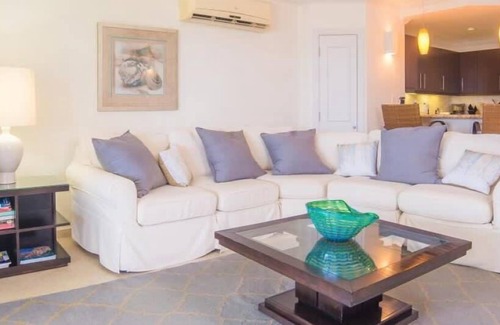 St. Lawrence Gap Villa | Beautifully Appointed Three Bedroom Penthouse