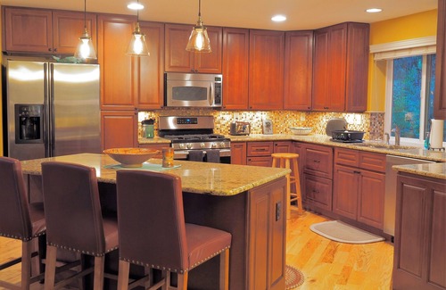 Littleton House | Beautifully decorated and updated 3 Bedroom Ranch
