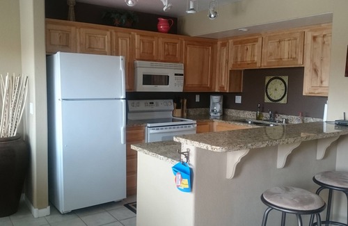 Mesquite Condo | BEAUTIFULLY DECORATED, QUALITY ACCOMMODATIONS NEXT TO WOLF CREEK GOLF COURSE