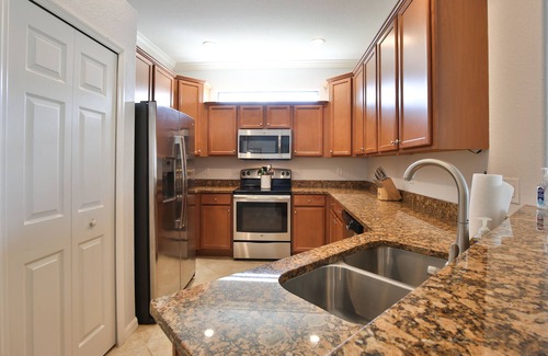 Bradenton Villa | Beautifully designed villa home! Located in River Strand, Heritage Harbour