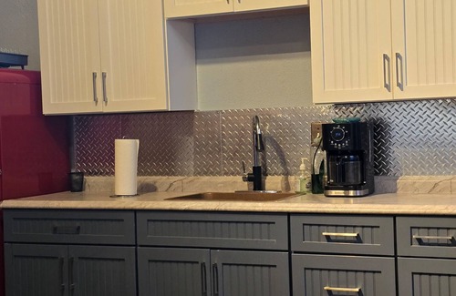 Coto de Caza Apartment | Beautifully furnished 2nd floor private 1 bedroom apt&kitchen& double GE range