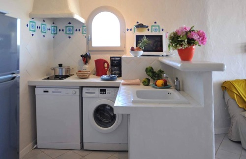 Lecci Apartment | Beautifully furnished flats with sea view