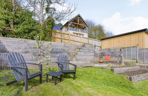 Inchbrook Cottage | Beautifully presented dog friendly holiday cottage in the Cotswolds - Peppercorn Cottage