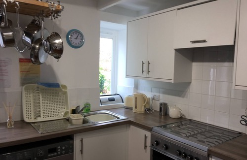 Newlyn Cottage | Beautifully presented former Fishermans Cottage and Pet Friendly
