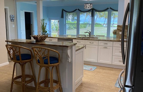 Spanish Wells House | Beautifully remodeled beachfront home- breathtaking views