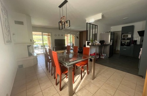 Le Thoronet Villa | Beautifully renovated Provencal villa in a 4-star location.