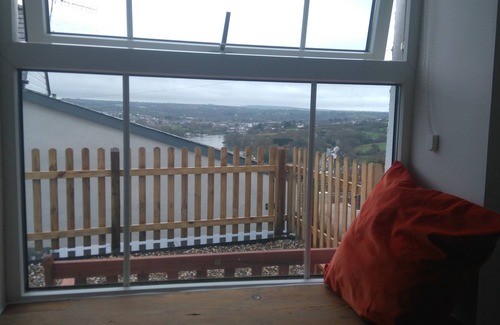 St Dogmaels Cottage | Beautifully renovated welsh cottage full of character and river views