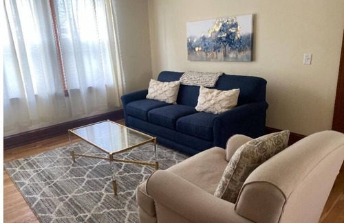 Kingsport Apartment | Beautifully Renovated Historic Building Apartments #5
